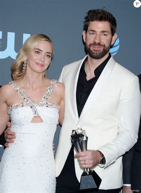 emily blunt mari.